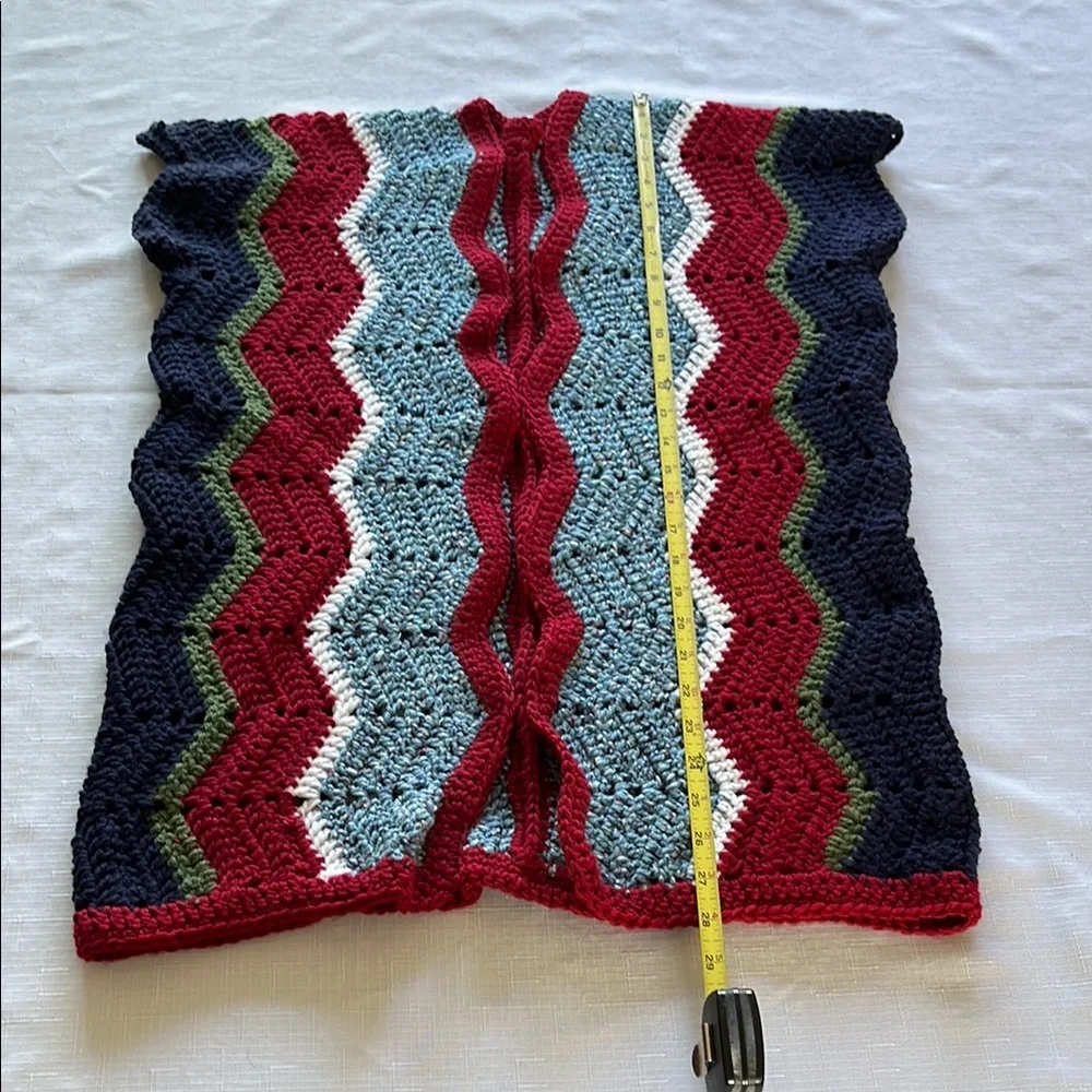 BEAUTIFUL MULTICOLOR CROCHET VEST - Picture 6 of 7